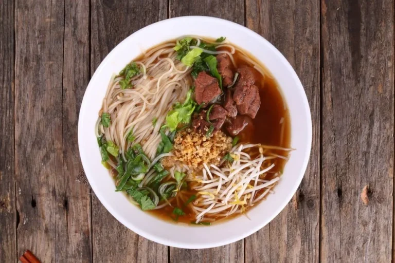Taiwanese Beef Noodle Soup