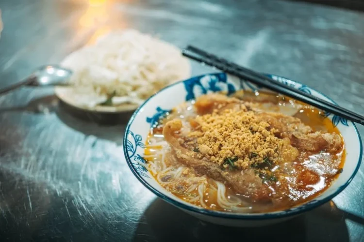 Vietnamese Crab Tapioca Noodle Soup