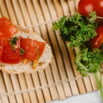 Catalan Tomato-Rubbed Toast with Garlic and Olive Oil
