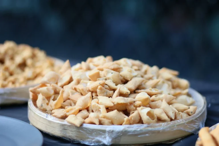 Russian Khvorost Crispy Fried Pastry Twists