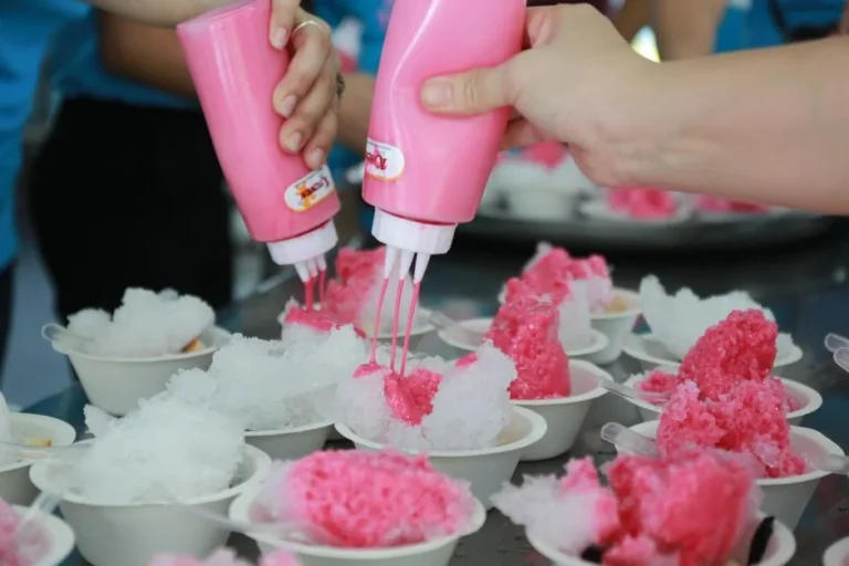 Indonesian Coconut Shaved Ice Dessert