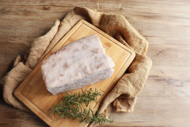 Garlic and Black Pepper Cured Pork Fatback