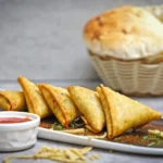 Yemeni Fried Meat-Filled Pastry (Samboosa)