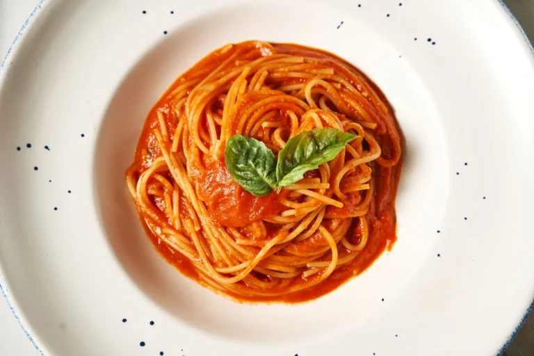 Summer Fresh Tomato Pasta