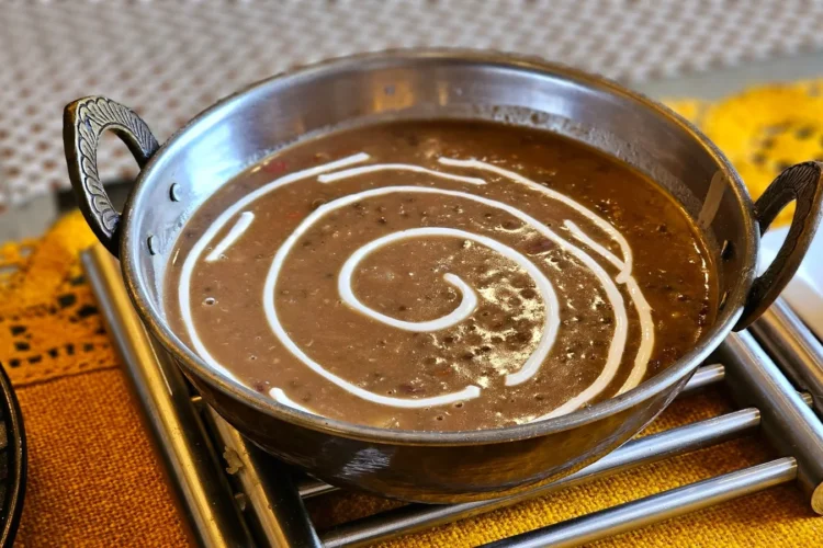 Pakistani-Style Creamy Black Lentil and Kidney Bean Curry